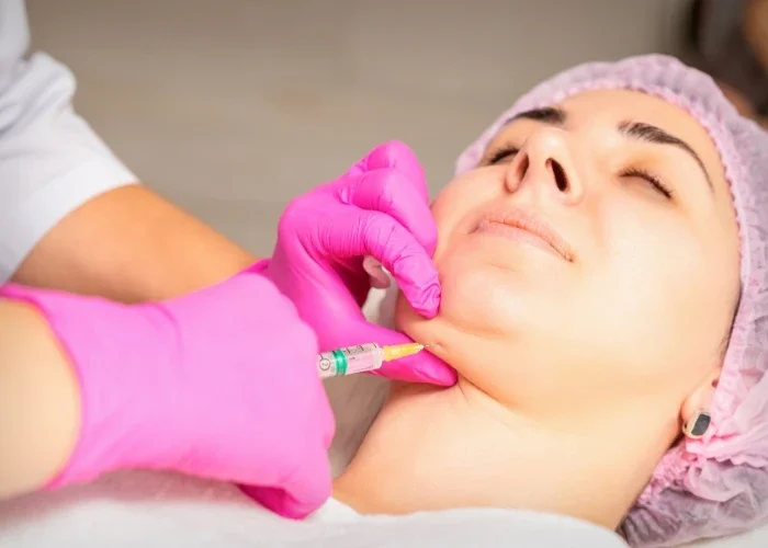 Double chin liposuction in Delhi