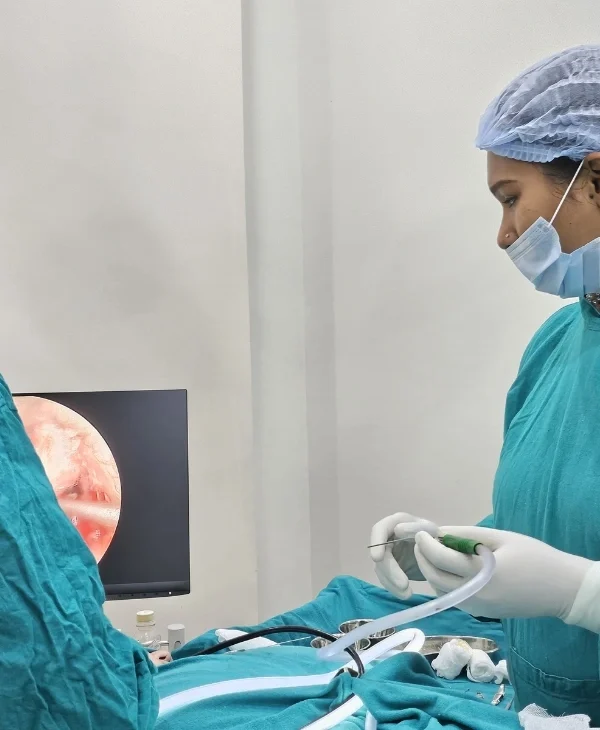Dr. Purodha Prasad doing Endoscopic Sinus Surgery in Delhi
