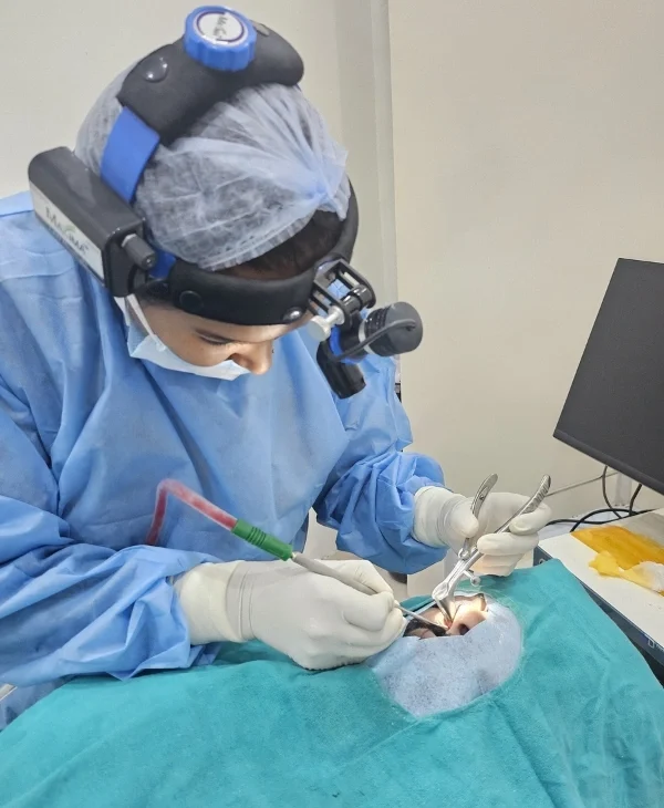 Dr. Purodha Prasad doing Functional Endoscopic Sinus Surgery in Delhi